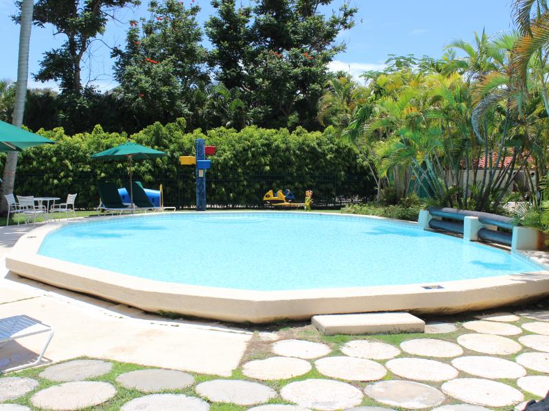 Royal Glitter Bay Apartments , Glitter Bay , Porters , St James , West Coast Barbados 