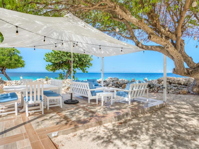 Seashell Beach House , Lime Stone Bay 