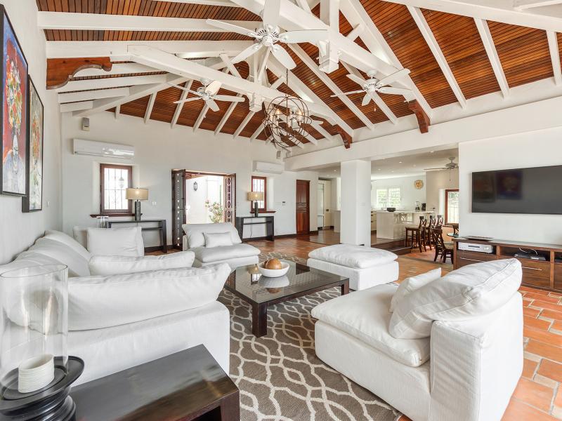 La Hacienda , Terres Basses 