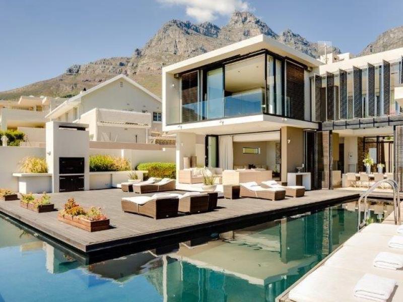 Magnetic , Cape Town 