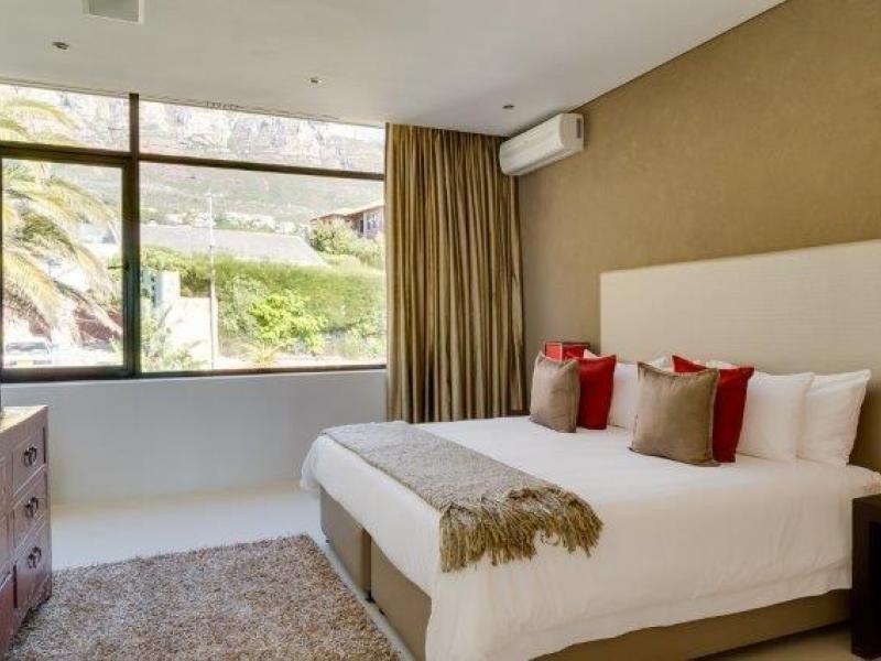 Magnetic , Cape Town 