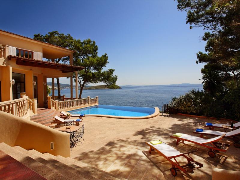 Villa Cala Vinyas , Cala Vinyas 