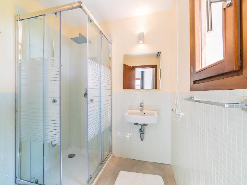 Son Sard , East , Son Severa 