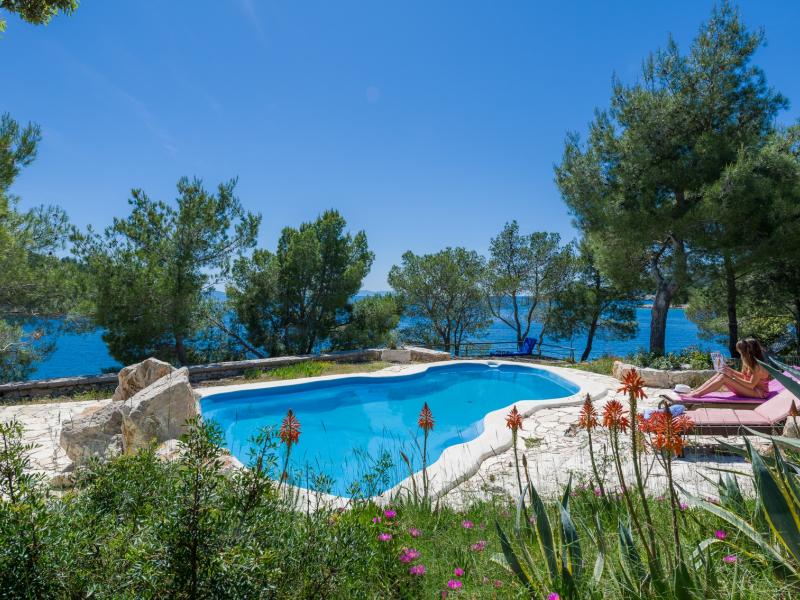 Villa Olive Bay , Brac 