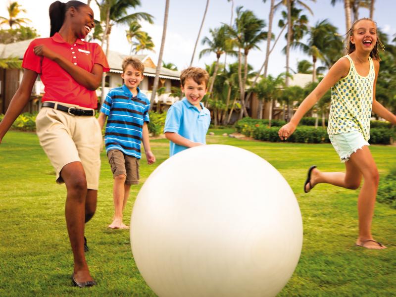 Four Seasons Nevis , St Kitts 