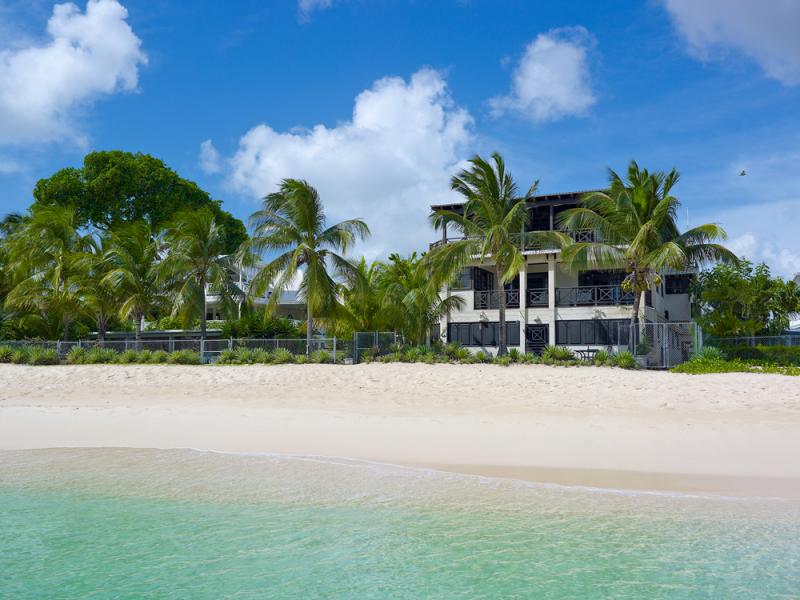 Crowsnest Villa- Beachfront , Beachfront villas Barbados , Christ Church , South Coast Barbados , St Michael 