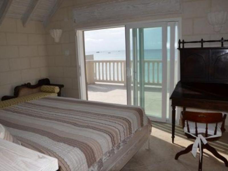 Cane Vale Beach House-Beachfront , Beachfront villas Barbados , Christ Church , South Coast Barbados 