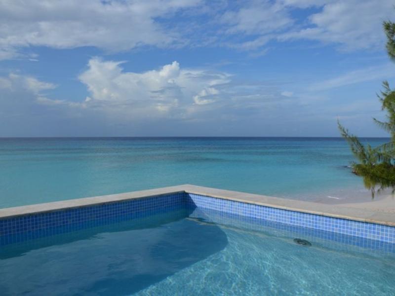 Cane Vale Beach House-Beachfront , Beachfront villas Barbados , Christ Church , South Coast Barbados 
