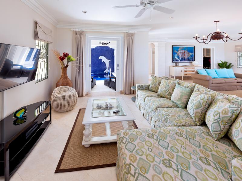 Still Fathoms - Beachfront , Beachfront villas Barbados , Lower Carlton , St James , West Coast Barbados 