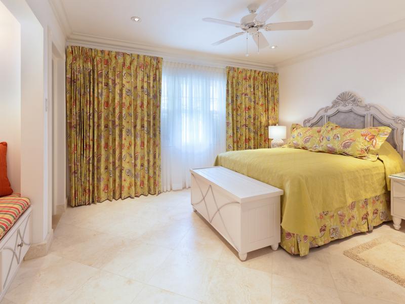 Still Fathoms - Beachfront , Beachfront villas Barbados , Lower Carlton , St James , West Coast Barbados 