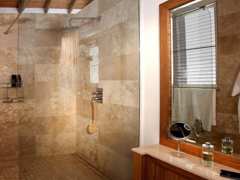 Galleon 5 , Galleon Beach 