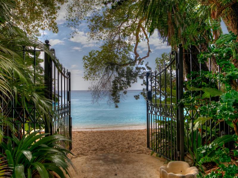 Waverly One - Beachfront , Beachfront villas Barbados , Gibbes , St Peter , West Coast Barbados 