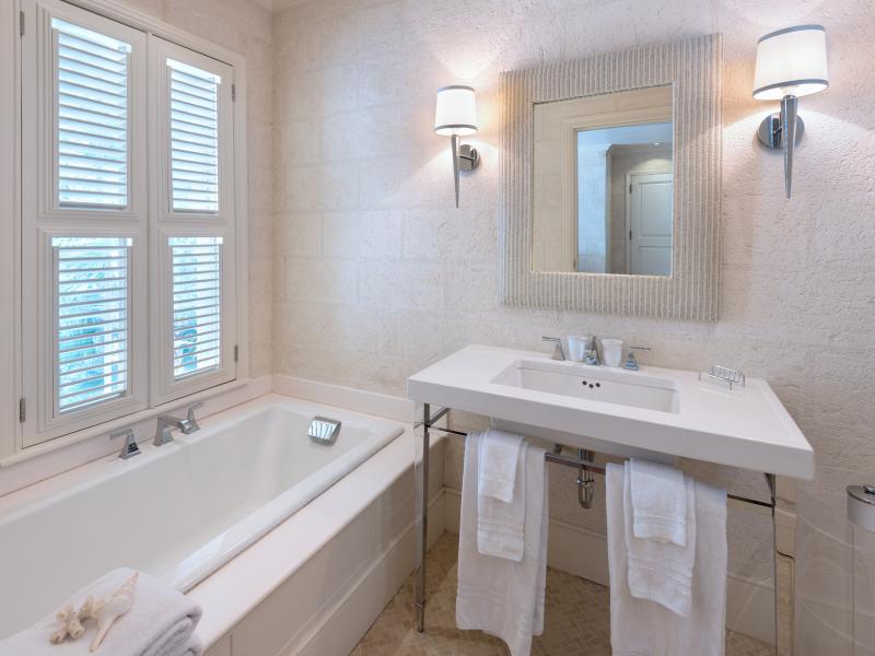 Latitude , Beachfront villas Barbados , Gibbes , St Peter , West Coast Barbados 