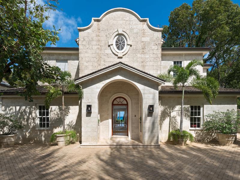 Latitude , Beachfront villas Barbados , Gibbes , St Peter , West Coast Barbados 