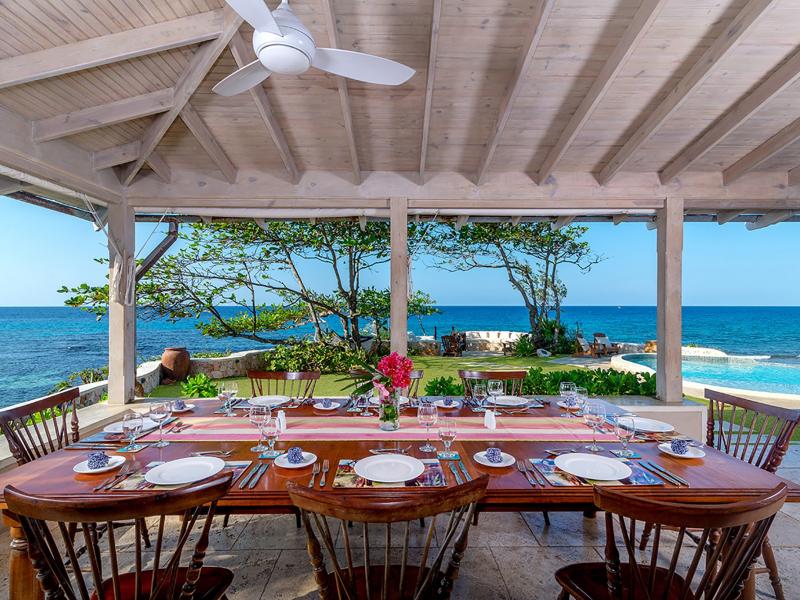 Hidden Bay by the Sea , Runaway Bay 