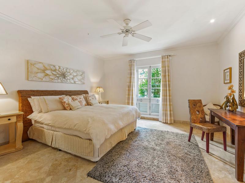 Schooner Bay 106 - Dreamweaver - Beachfront - , Beachfront villas Barbados , Schooner Bay , Speightstown , St Peter , West Coast Barbados 