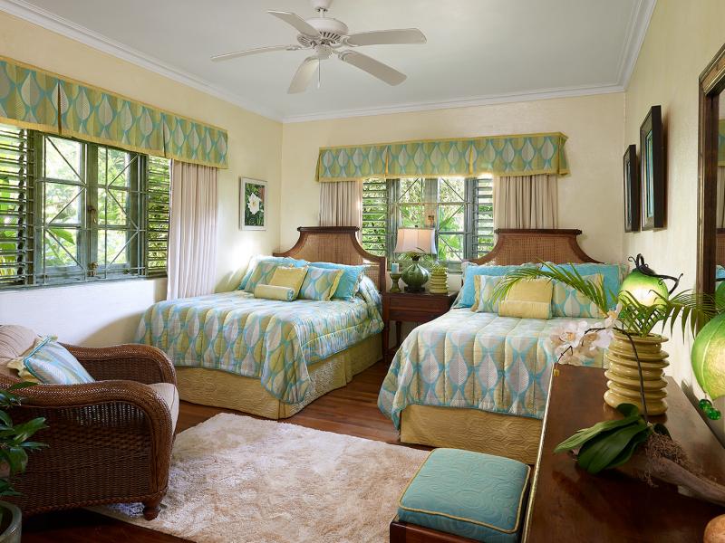 Keela Wee , Discovery Bay 