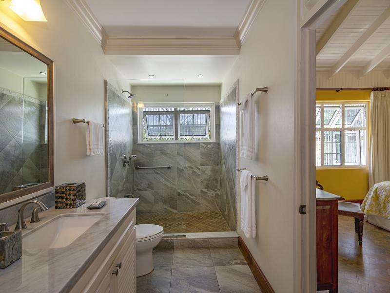 A Summer Place , Discovery Bay 