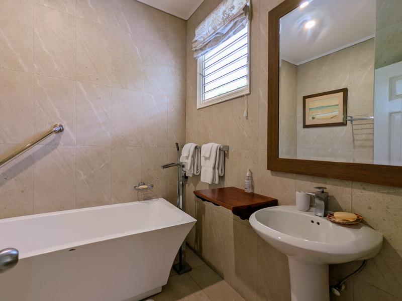 Sea Haven on Discovery Bay , Discovery Bay 