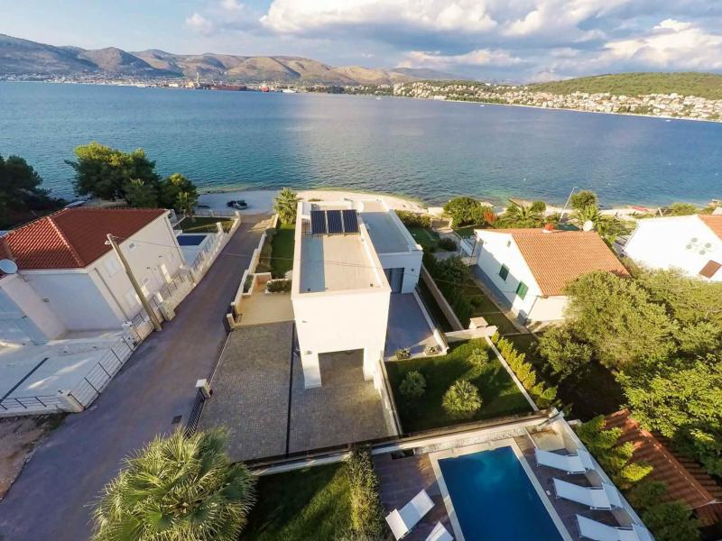 Villa Trogir Twins 2 , Islands , Trogir Riviera 