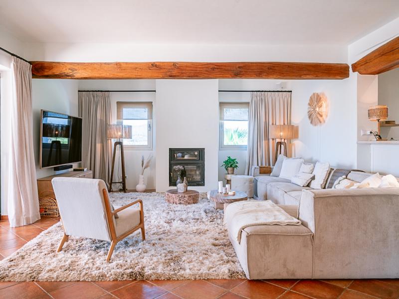 Can Tierra , Central , Santa Gertrudis 