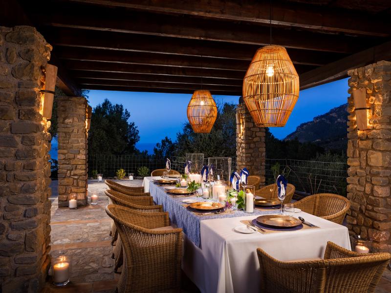 Villa Santiago , West 