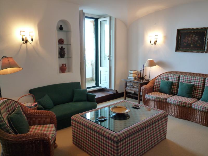 Casa Largo , Ferragudo 