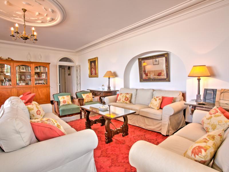 Casa Largo , Ferragudo 