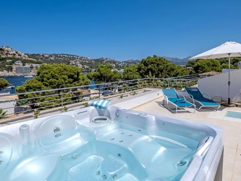 Villa Santa Monica , 