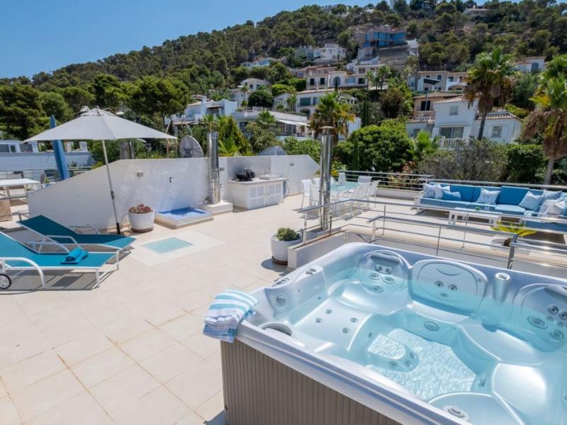 Villa Santa Monica , 