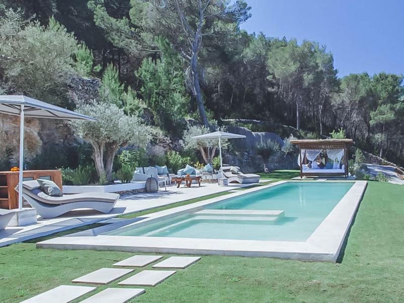 Can Alivia , San Carlos 