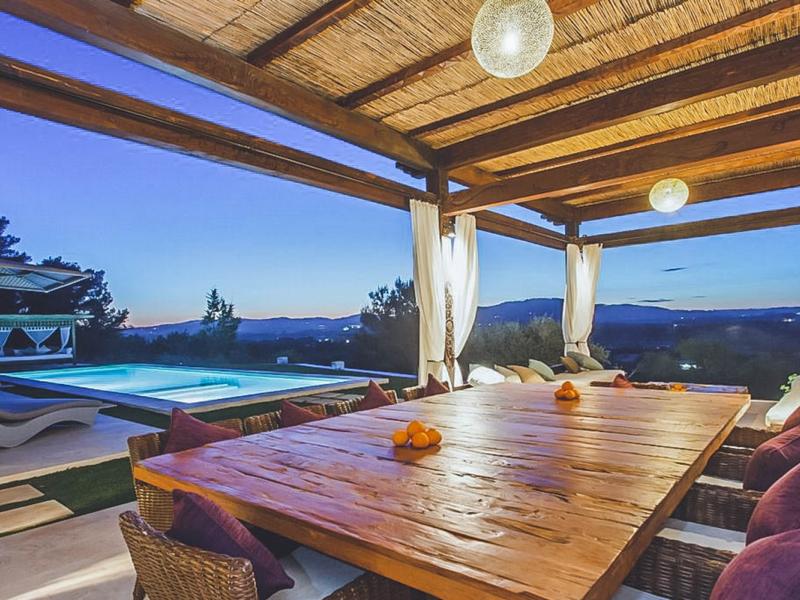 Can Alivia , San Carlos 