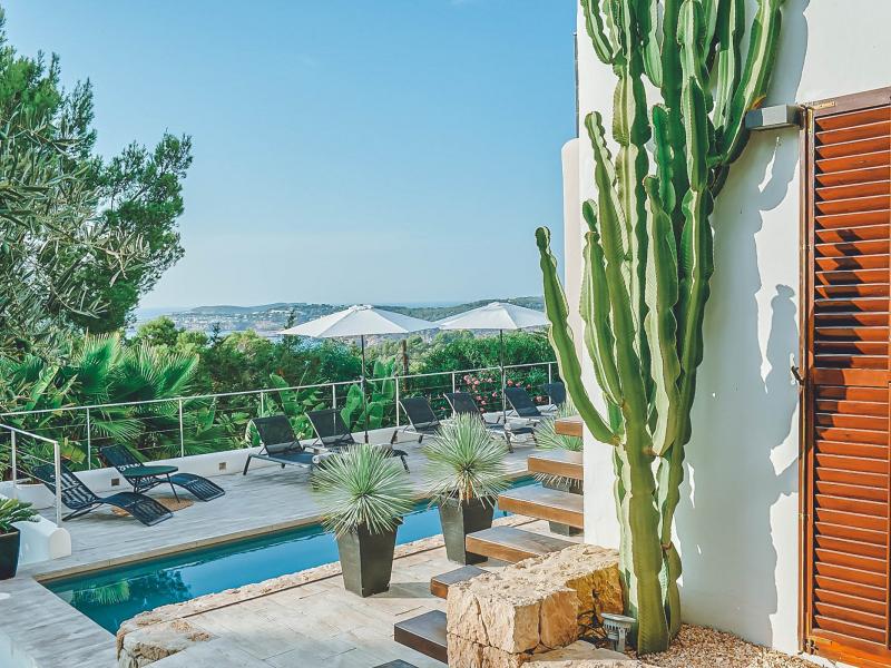 Can Chloe , Cala Tarida 