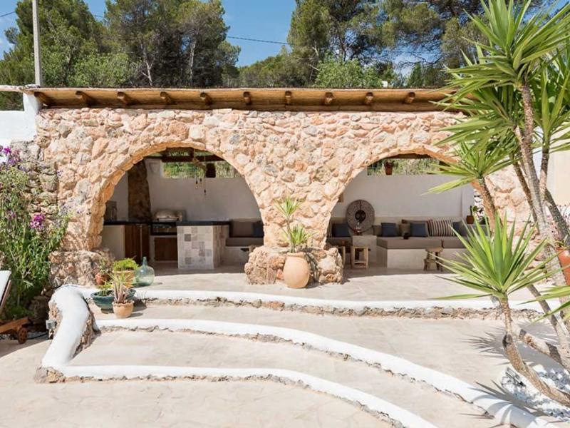 Can Daphne , Santa Gertrudis 