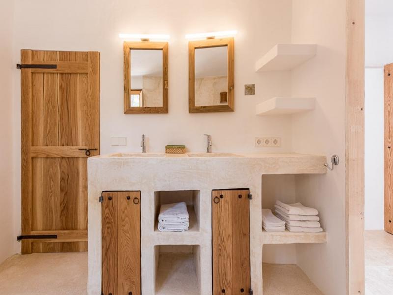 Can Daphne , Santa Gertrudis 