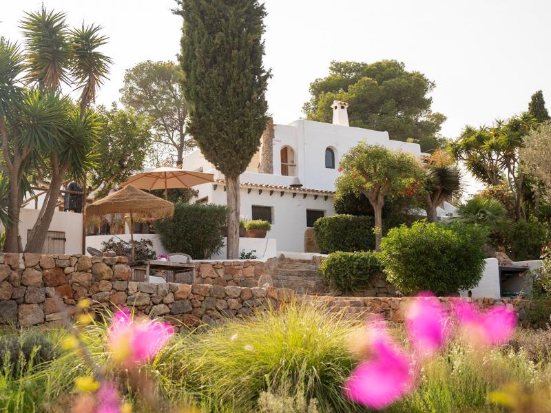 Can Daphne , Santa Gertrudis 