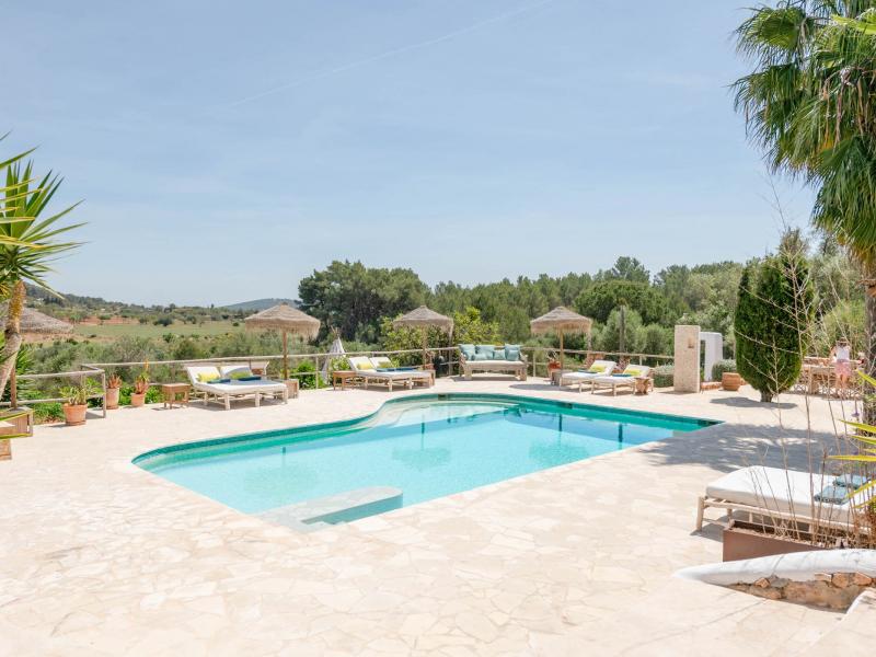 Can Daphne , Santa Gertrudis 