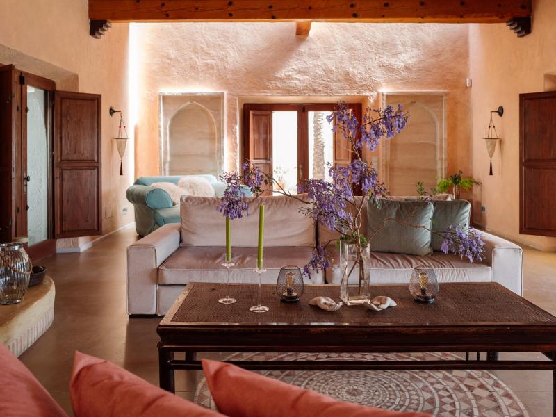 Can Xarraca , Portinatx 