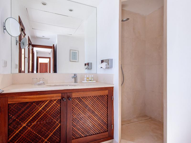 Villa Katherine , Cala Tarida 