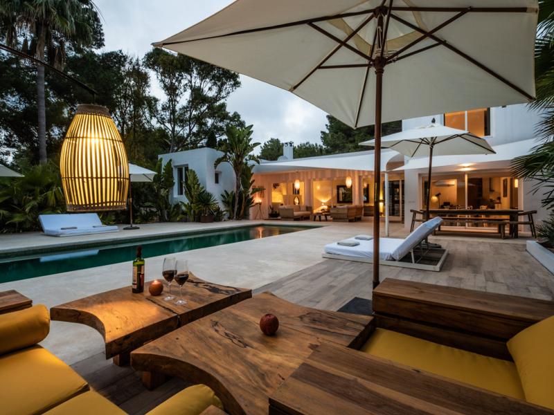 Villa Zola , Roca Llisa 