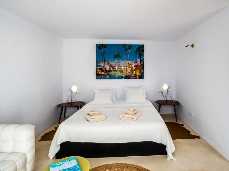 Villa Zola , Roca Llisa 