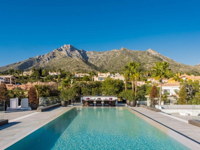 Villa Sierra Blanca , Marbella 