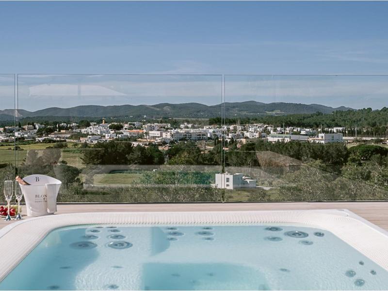 Can Melody , Santa Gertrudis 