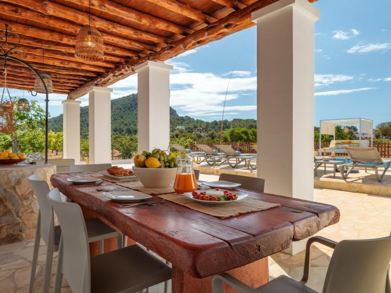 Sa Tarongerada , Cala Llonga 