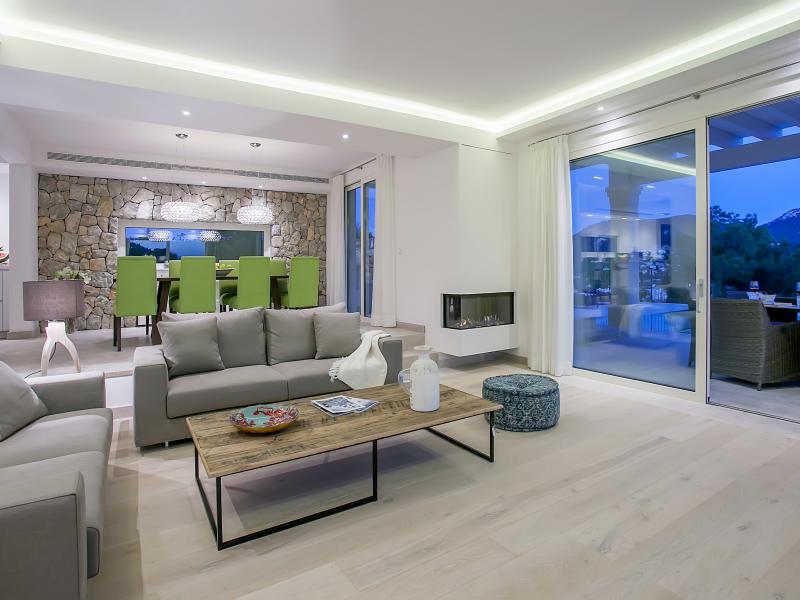 Villa Willow , Port Andratx 