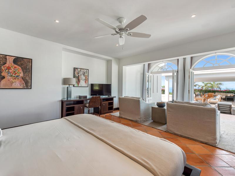 La Hacienda , Terres Basses 