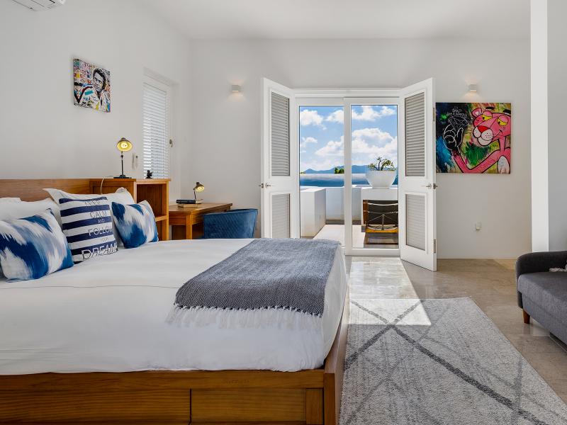 Celestial Anguilla , West End 