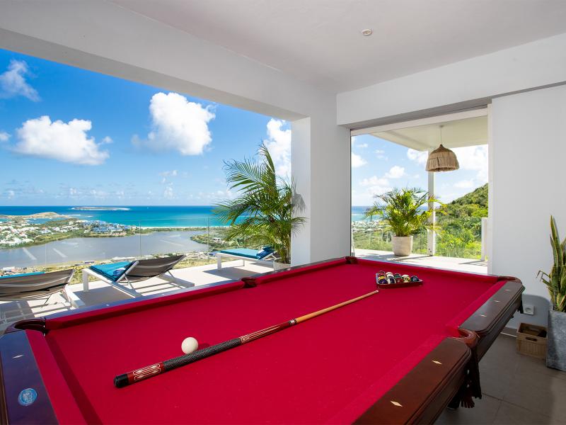 La Casa del Jefe , Orient Bay 