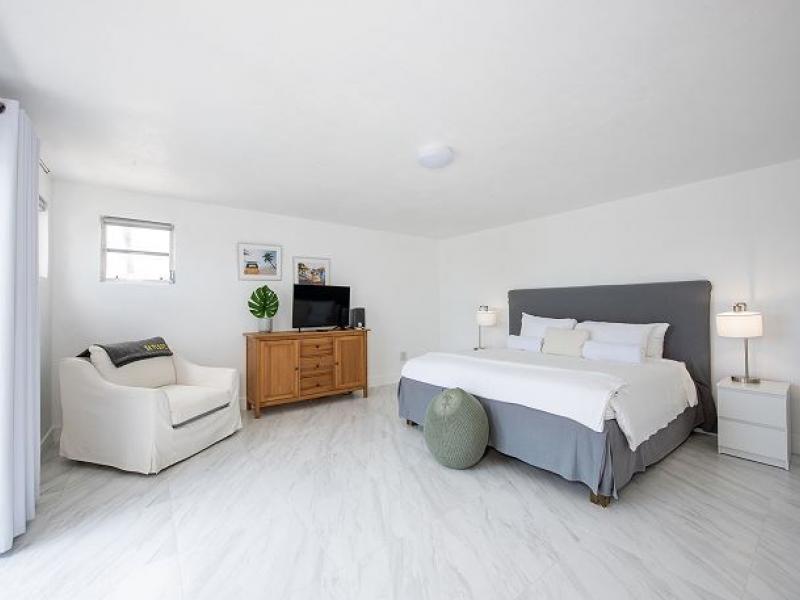 Eleuthera 7 , Eleuthera 