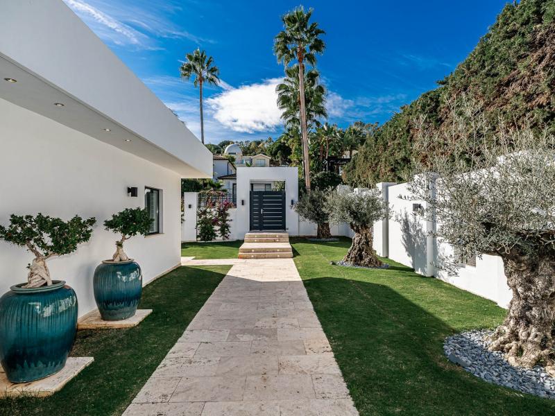 Villa Beyond , Puerto Banus 